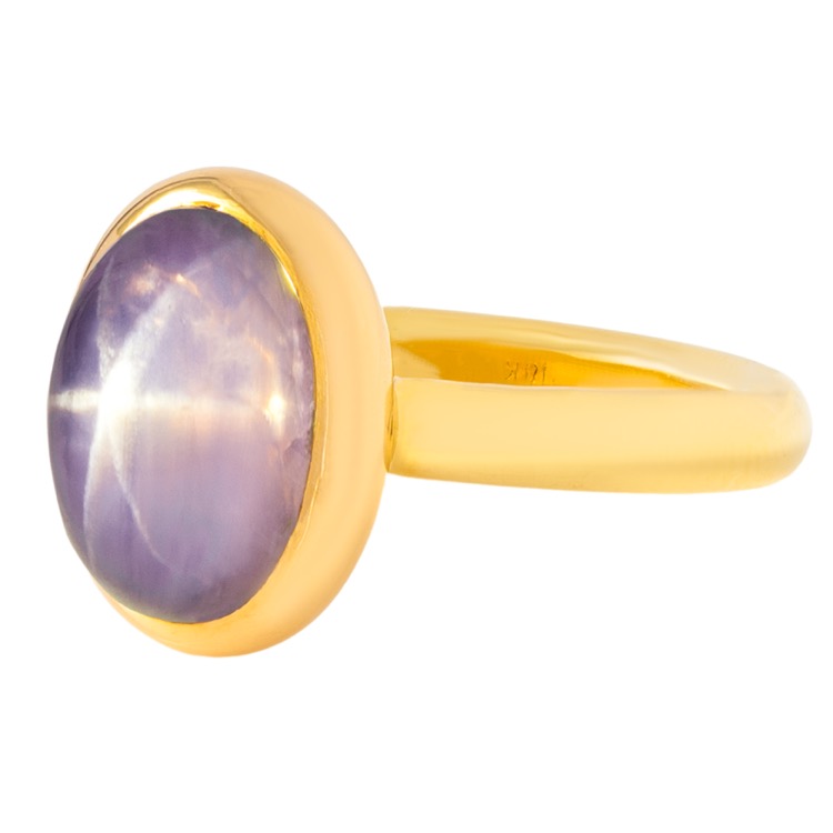 Lavender Star Sapphire Ring 18 Karat Yellow Gold
