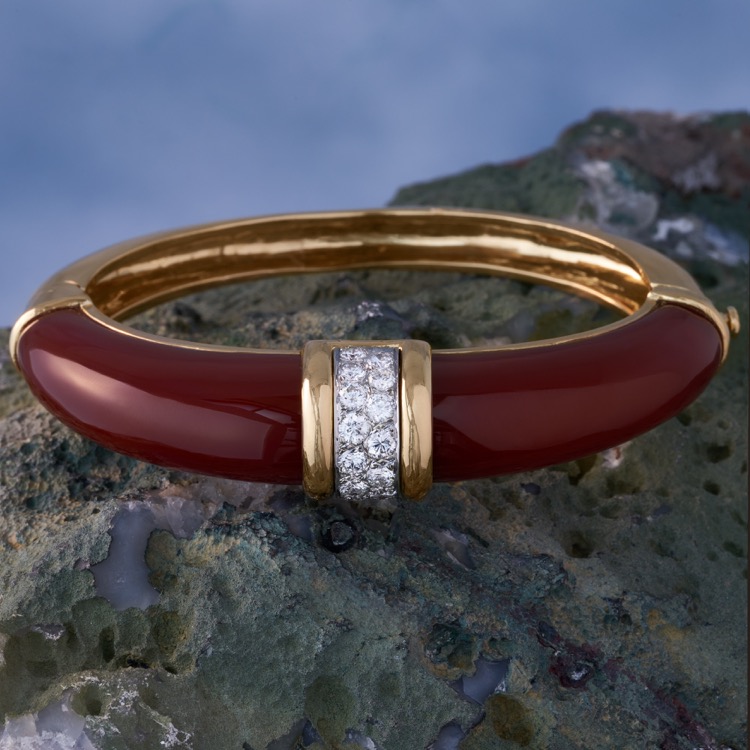 18 Karat Yellow Gold Carnelian and Diamond Bracelet