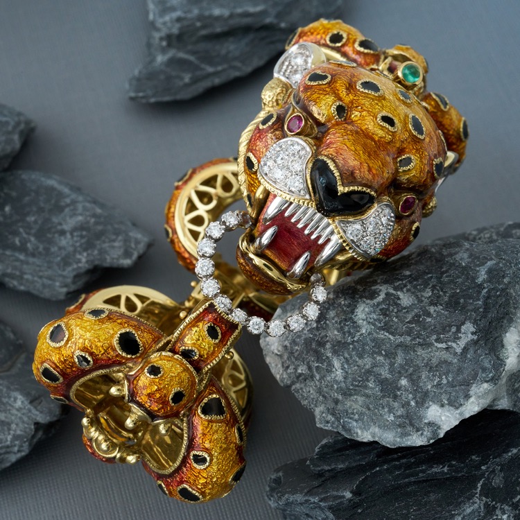 Emerald, Ruby, Diamond, and Orange and Black Enamel Tiger Bracelet, 18 Karat Yellow Gold