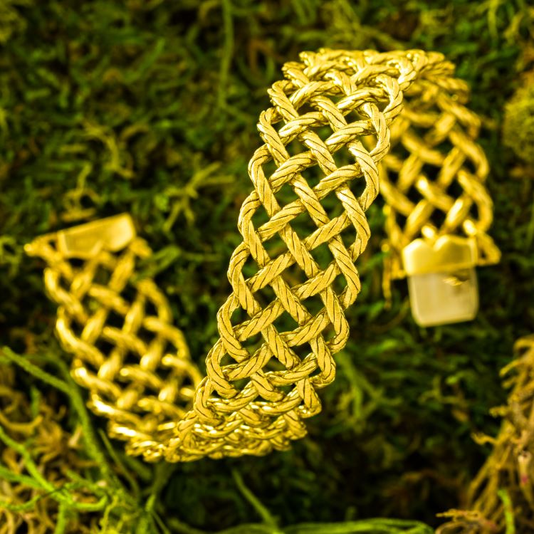 Buccellati Crepe de Chine Bracelet, 18K Yellow Gold