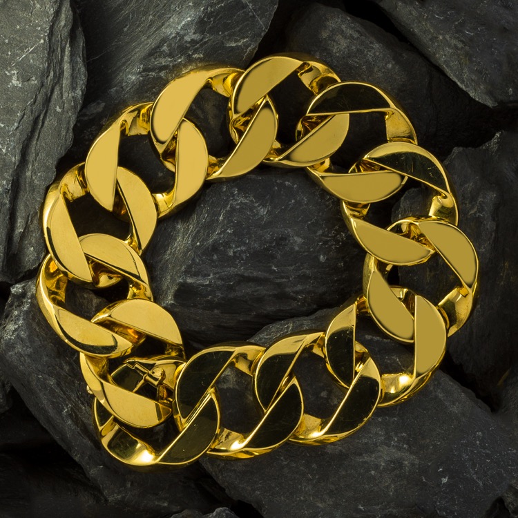 18 Karat Yellow Gold Curb Link Bracelet by Verdura