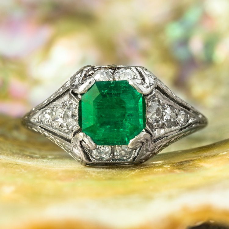 Art Deco Platinum Emerald Diamond Ring