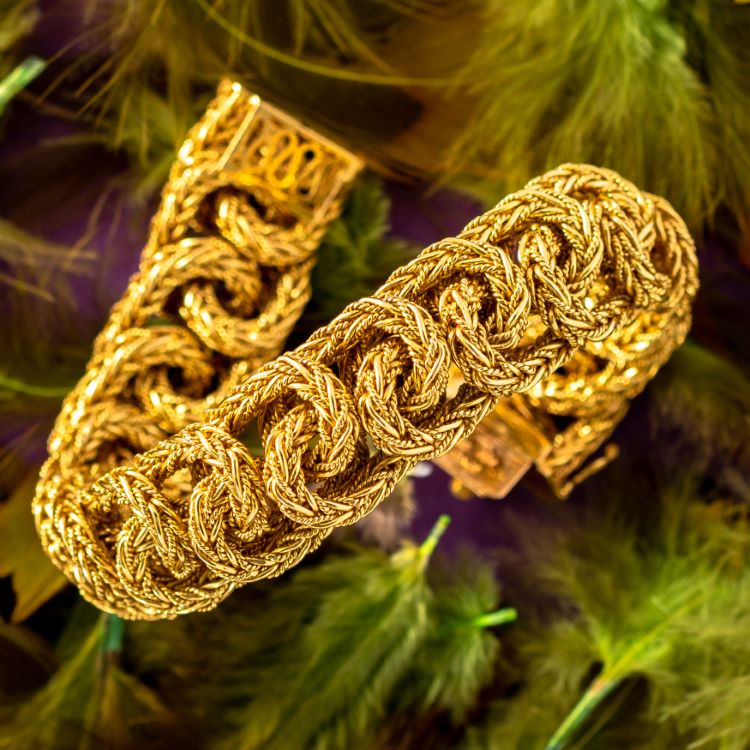 18 Karat Yellow Gold Heavy Rope Weave Bracelet, Italian