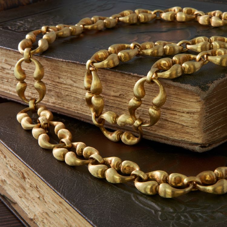 Buccellati Long Chain Necklace, 18 Karat Yellow Gold