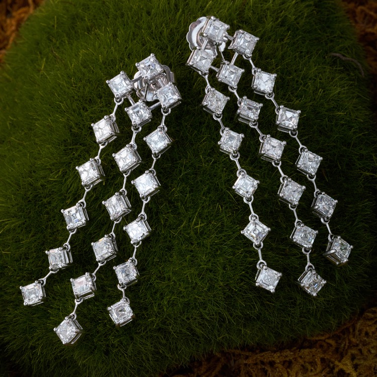 Asscher Cut Diamond Dangle Earrings in Platinum 
