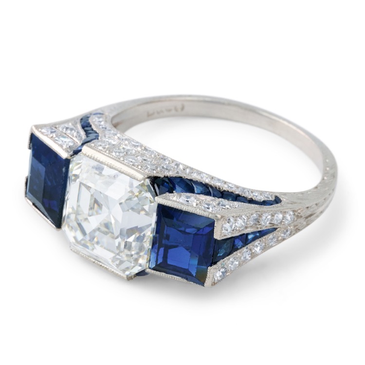 Art Deco Sapphire and Diamond Platinum Ring