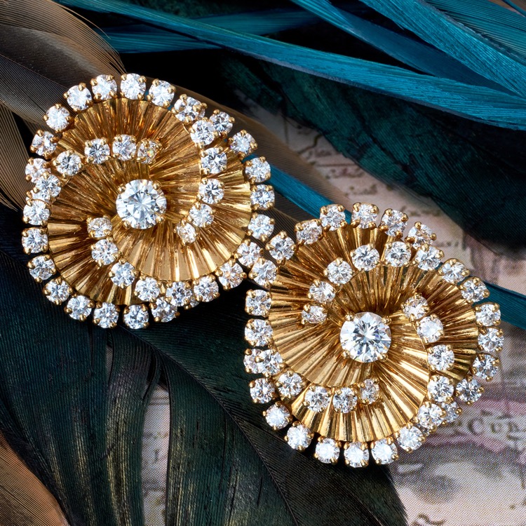 Cartier Vintage Diamond Earrings, 18 Karat Yellow Gold, French, c 1950s