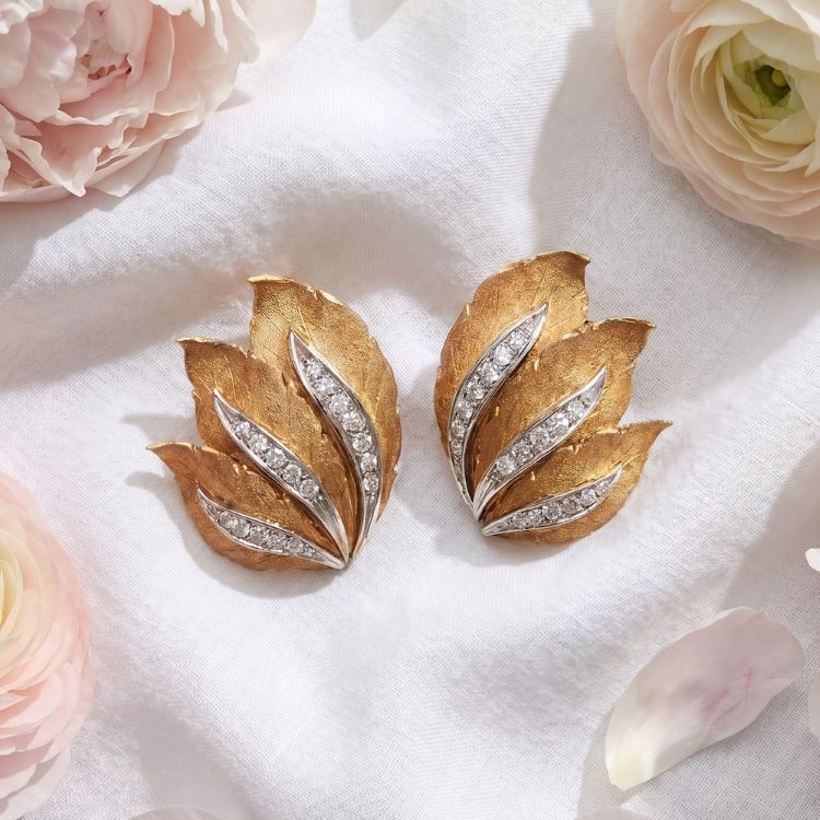 Buccellati Diamond Earrings, 18 Karat Yellow Gold